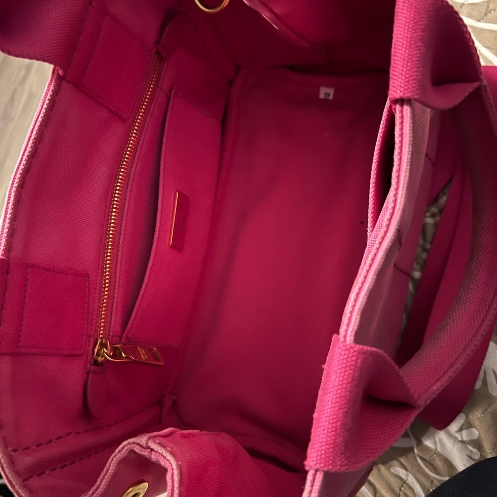 Small size authentic Prada canapa - Picture 10 of 17